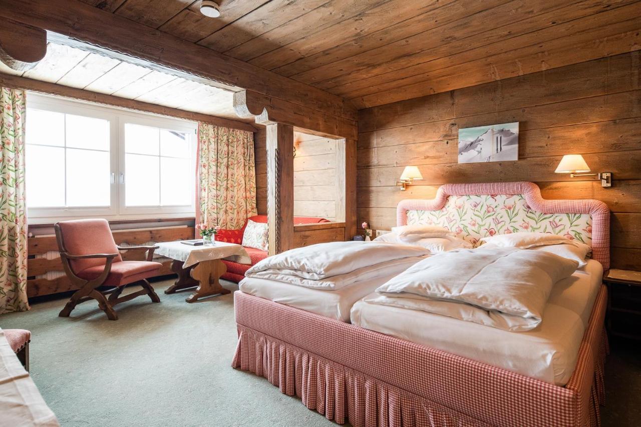 Bed & Breakfast Hotel Guggis Zürs 外观 照片