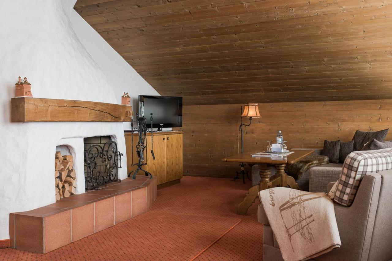 Bed & Breakfast Hotel Guggis Zürs 外观 照片