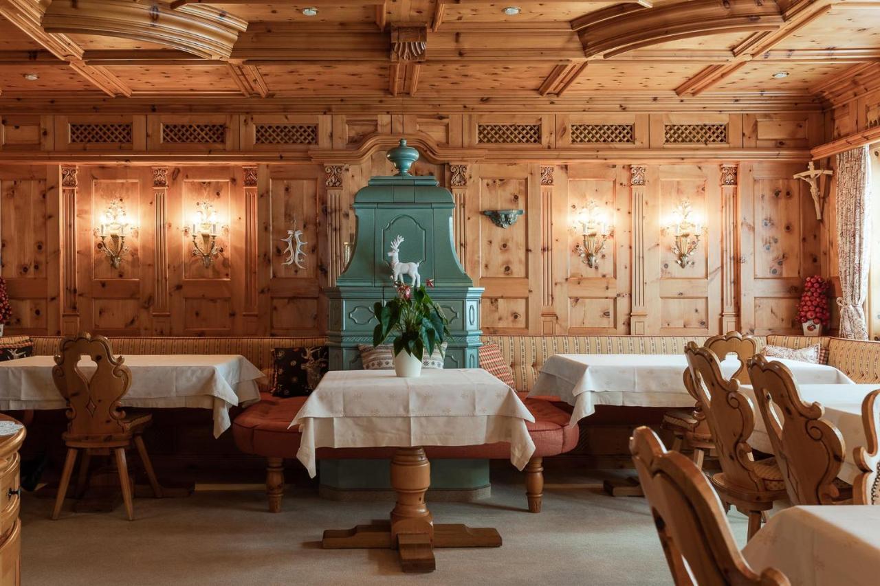 Bed & Breakfast Hotel Guggis Zürs 外观 照片