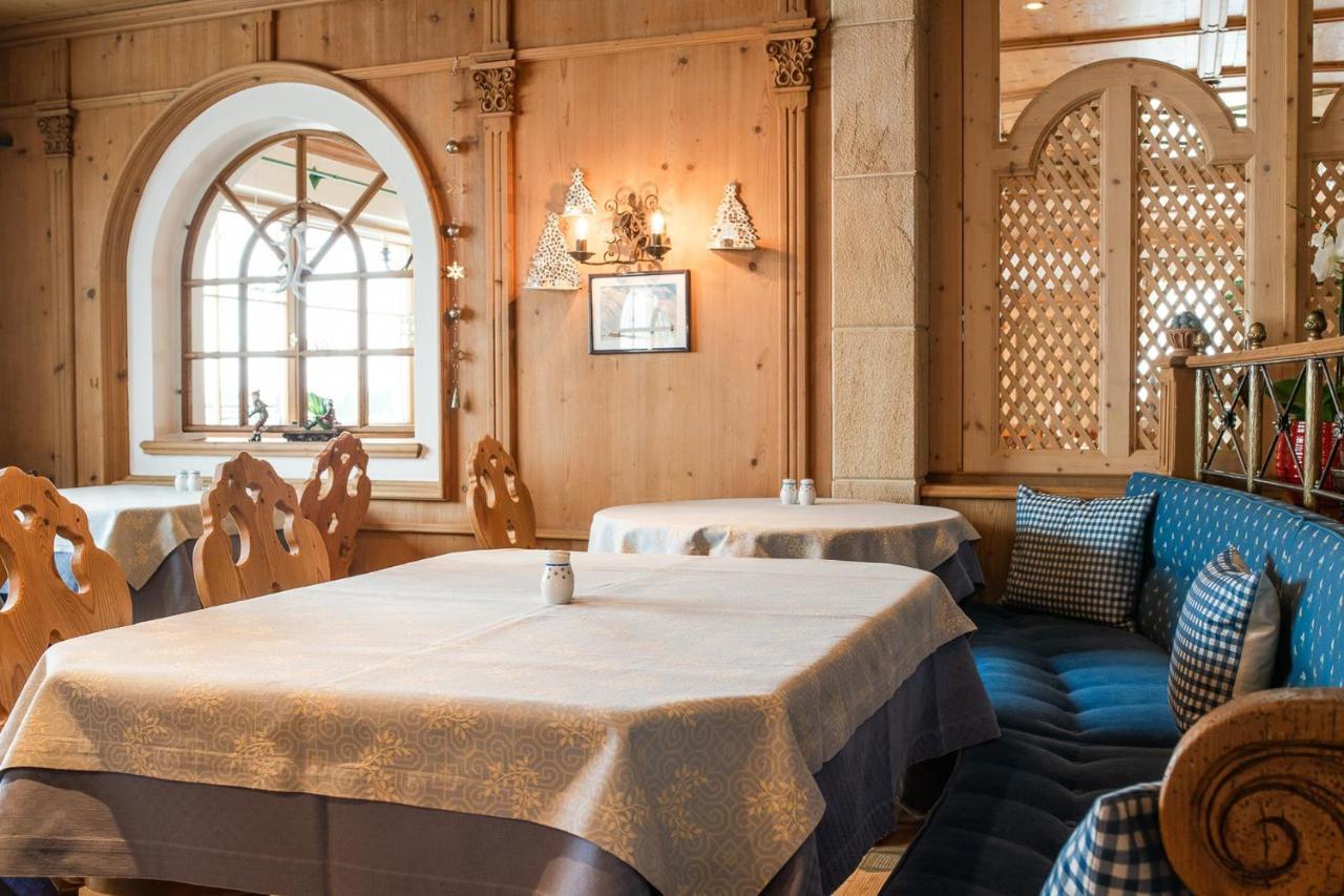 Bed & Breakfast Hotel Guggis Zürs 外观 照片