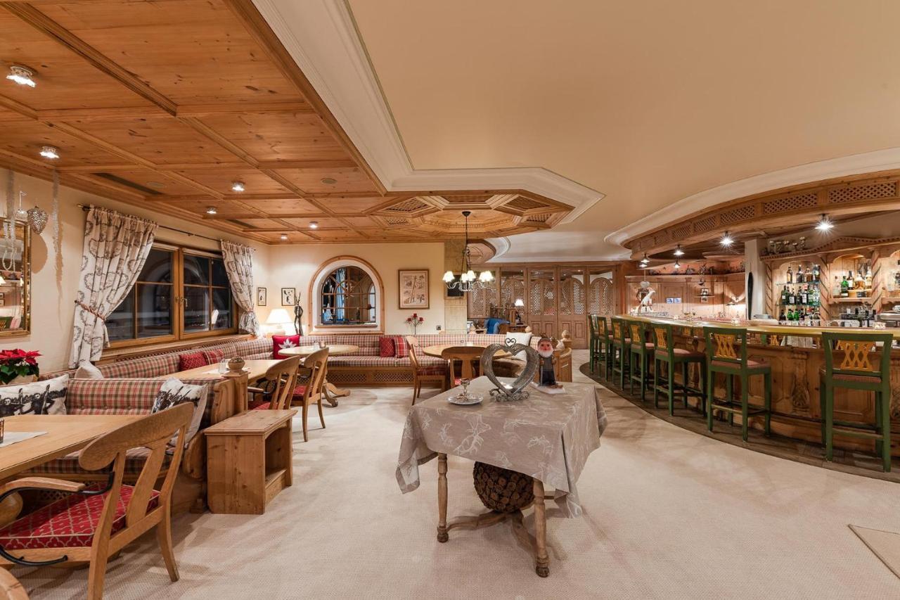 Bed & Breakfast Hotel Guggis Zürs 外观 照片