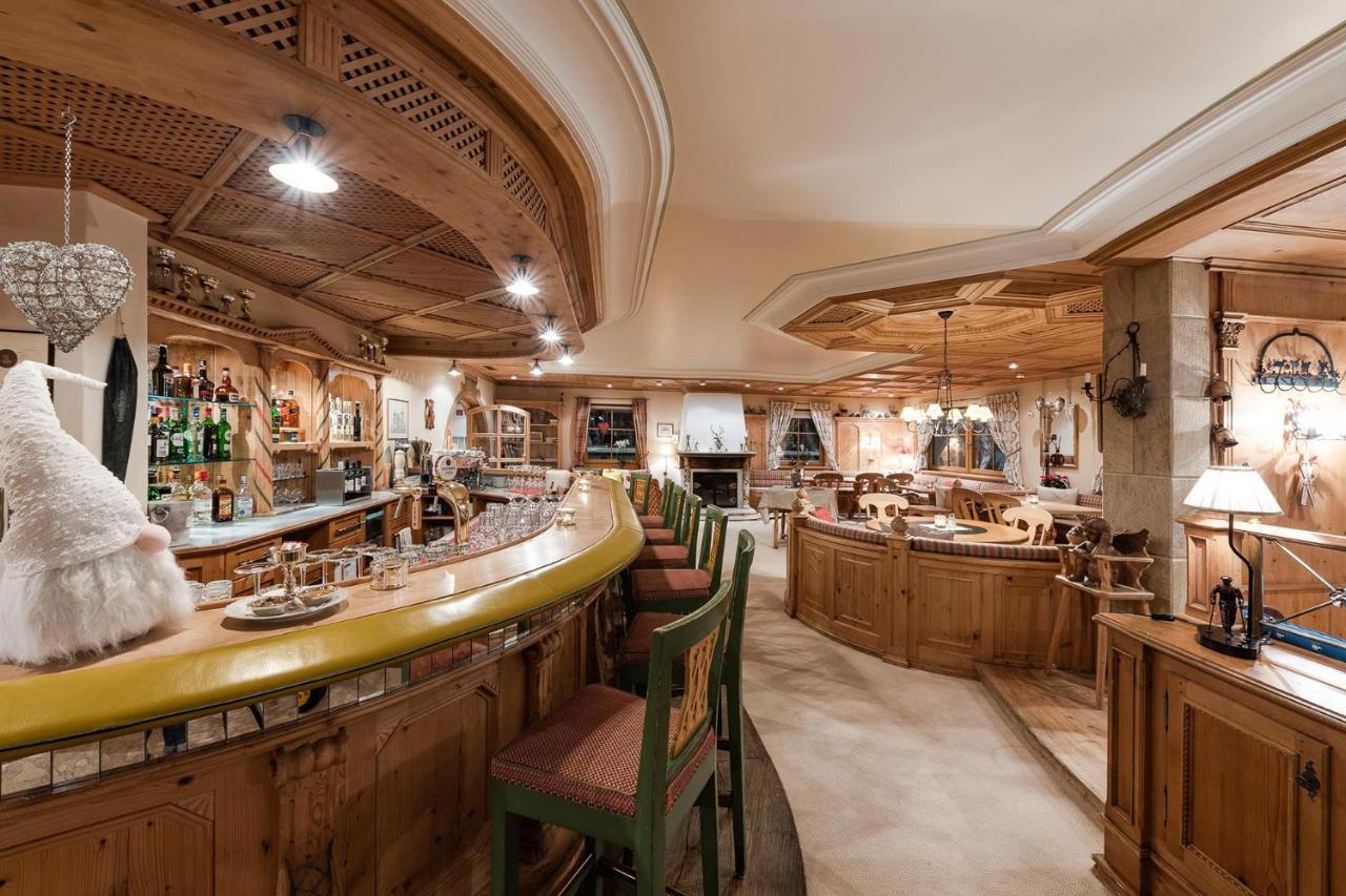 Bed & Breakfast Hotel Guggis Zürs 外观 照片