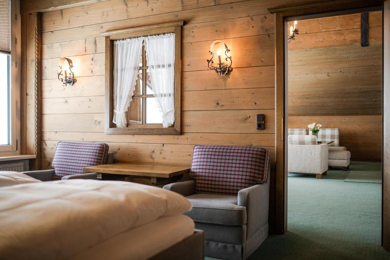 Bed & Breakfast Hotel Guggis Zürs 外观 照片